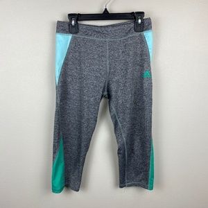 Adidas Climate Capri Leggings - Youth Size Medium (10/12)